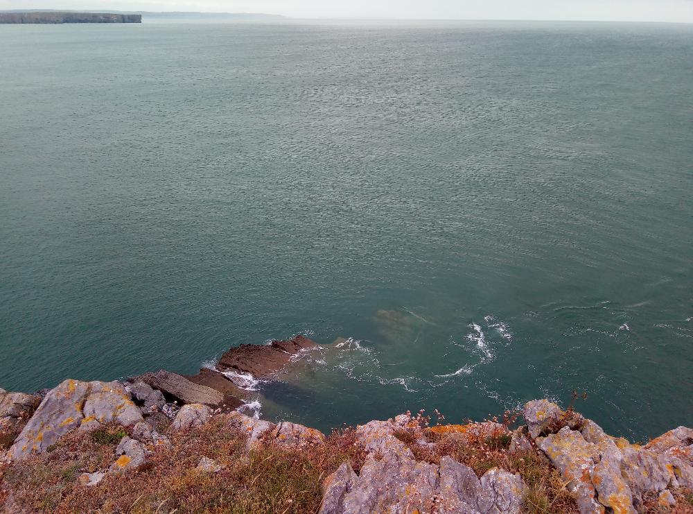 Reading the sea conditions is an important part of open water swimming