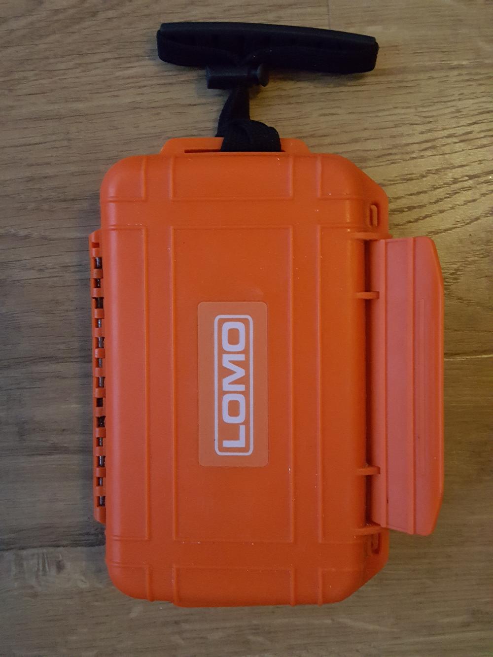 Using a drybox to keep your keys and phone safe